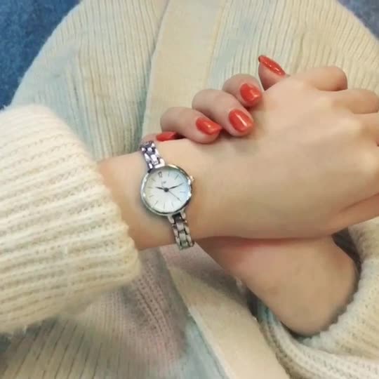 여신 팔찌 시계 여성 학생 한국어 간단한 트렌드 패션 금속 링크 시계 한국어 기질 작은 쿼츠 시계