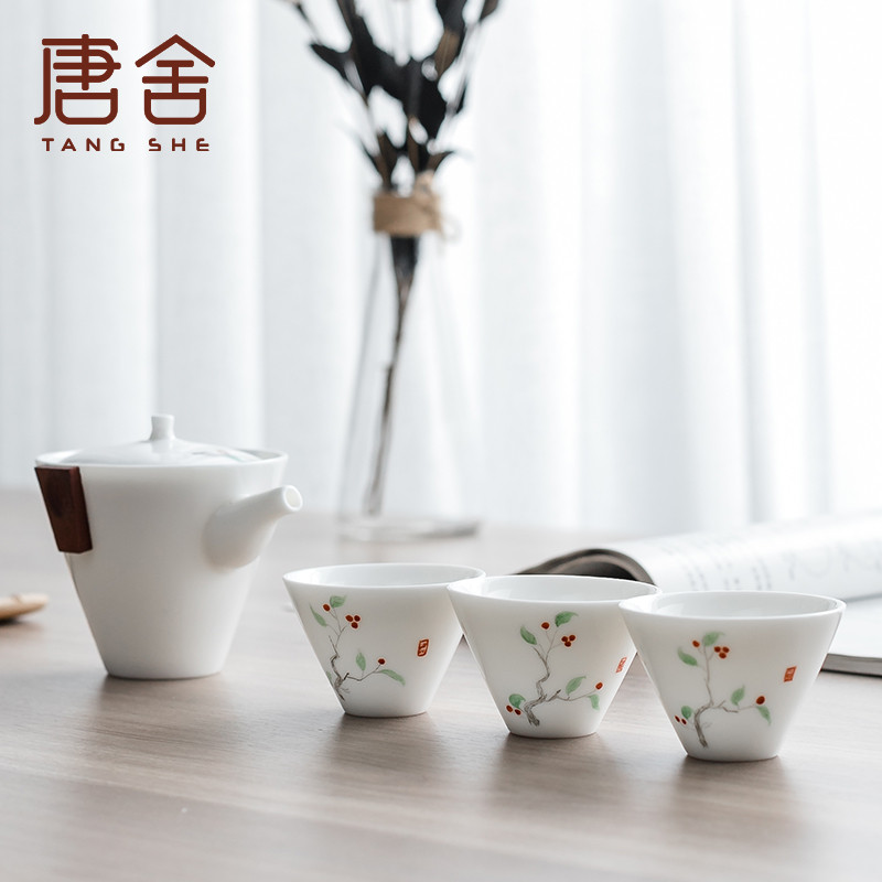 당나라 그녀는 손으로 그린 ​​Dehua 백자 세라믹 쿵푸 차 세트 간단한 여행 빠른 승객 컵 한 냄비 세 휴대용 가방