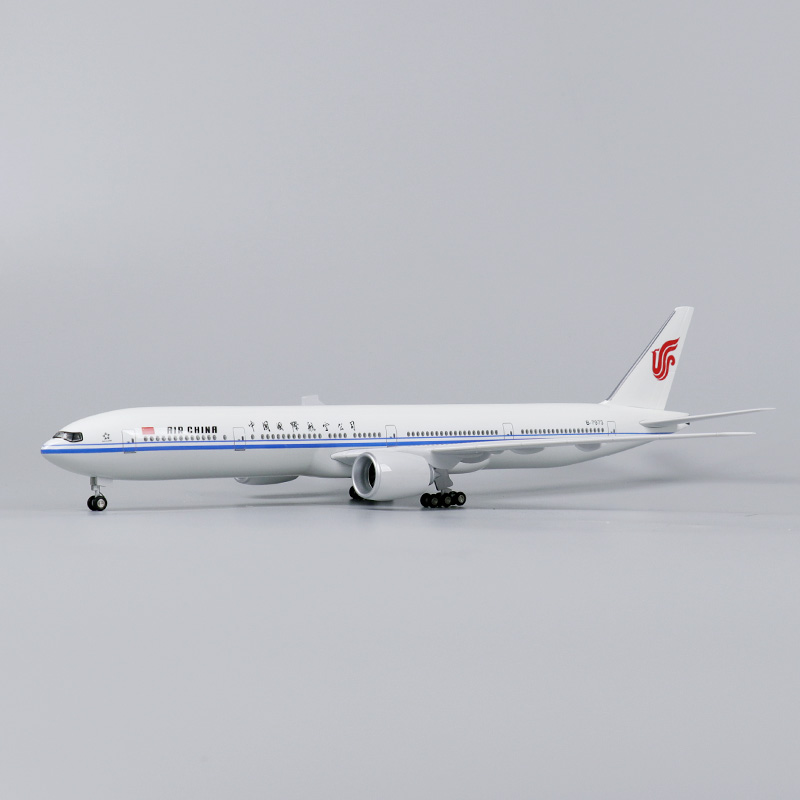 바퀴와 조명 시뮬레이션 모형 비행기 조립 여객기 보잉 B777 Air China 47cm