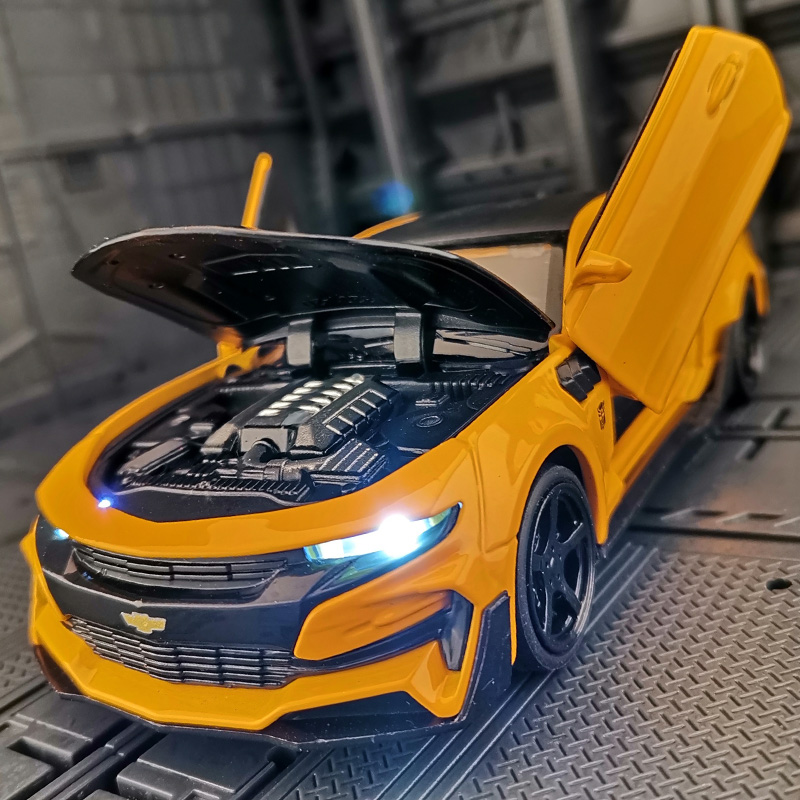 시뮬레이션 범블비 스포츠카 합금 자동차 모델 변형 장난감 킹콩 생일 선물 카마로