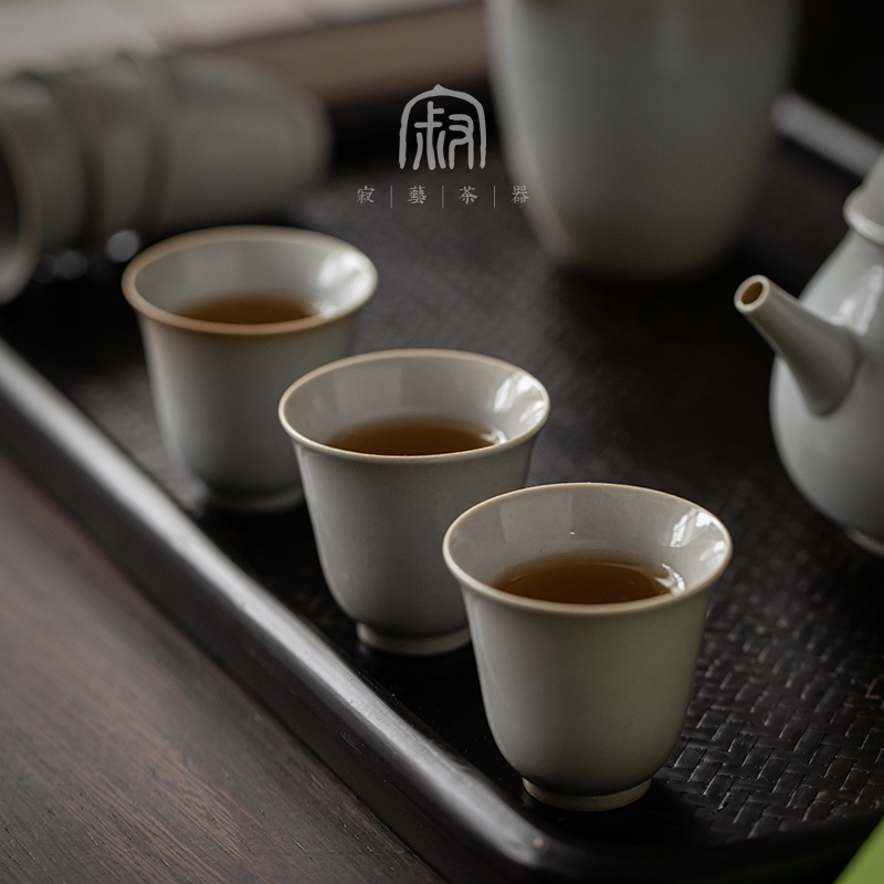 Jiyi 녹 유약 계곡 산 차 컵 물 가정용 간단한 잔디와 나무 재 마스터 전통 세트 작은