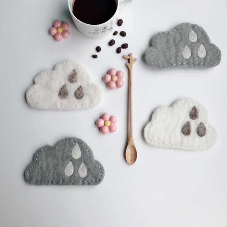 일본 수출 zakka 구름 모양 양모 펠트 코스터 귀여운 단열 패드 데스크탑 장식 생일 선물