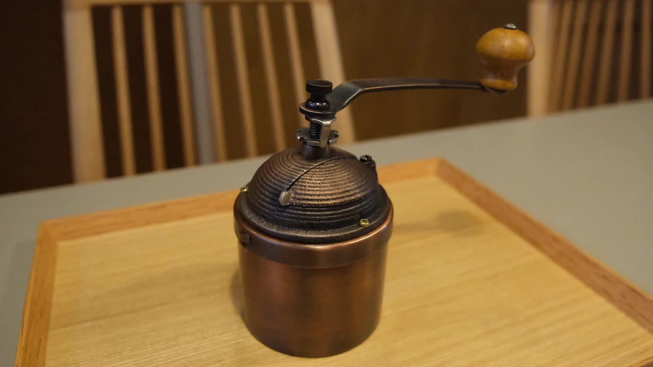 일본 Kalita 핸드 그라인더 커피 머신 콩 그라인딩 수동