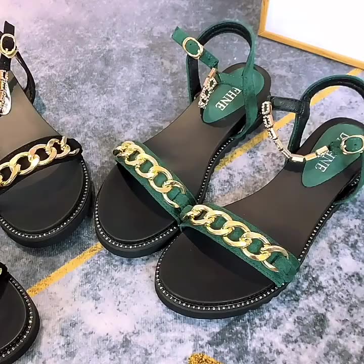 브랜드 플랫 패션 샌들 여성 버클 벨트 웨지 로마 오픈 발가락 부드러운 여름 비치 신발