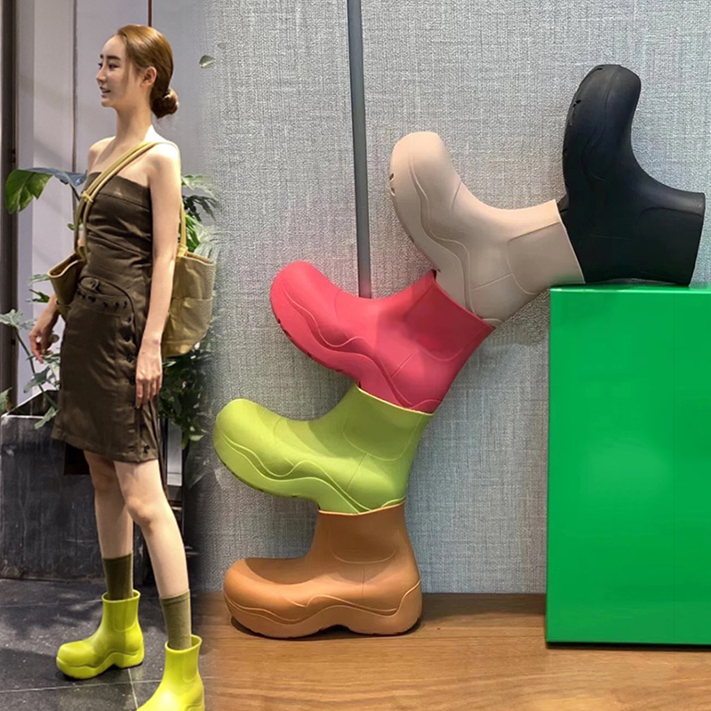 2021 새로운 INGGD BV 아보카도 그린 캔디 컬러 레인 부츠 여성용 미드 튜브 방수 신발 패션 하이 부츠
