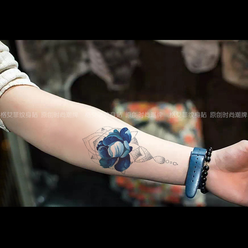 Ge Aifei 푸른 꽃 타투 스티커 방수 여성 팔 시뮬레이션 토템 크리 에이 티브