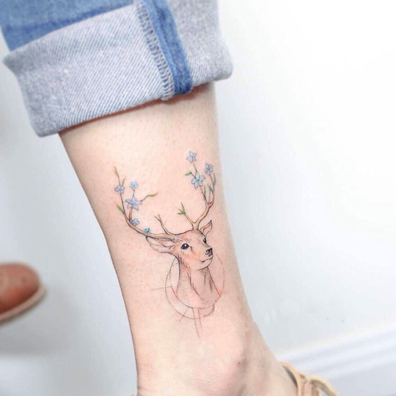 Ge Aifei 원래 손으로 그린 ​​사슴 문신 스티커 난초 작은 신선한 귀여운 현실적인 송아지 꽃 팔 문신 스티커