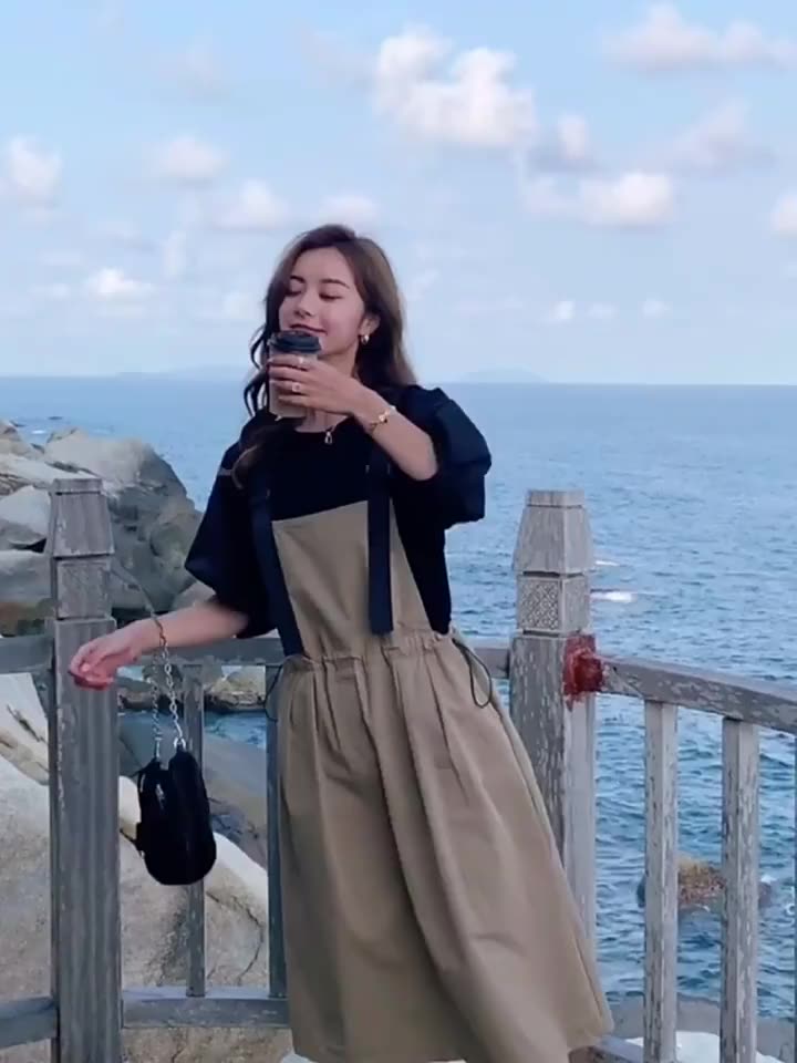 스트랩 드레스 여성 여름 새 티셔츠 캐주얼 슬림 투피스 슈트