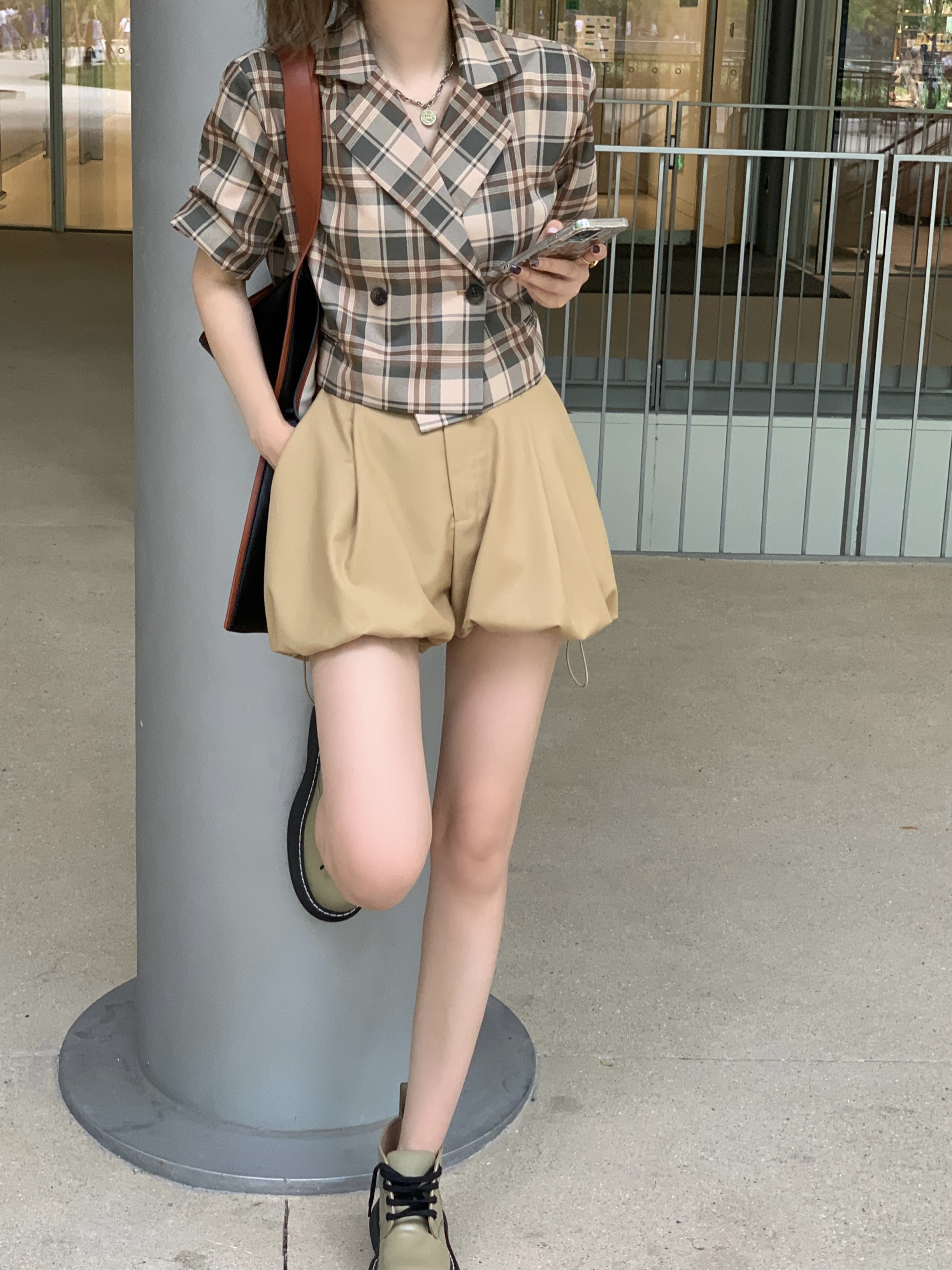 카키 반바지 스커트 여름 하이웨스트 바지 여성 캐주얼 와이드 팬츠 버드