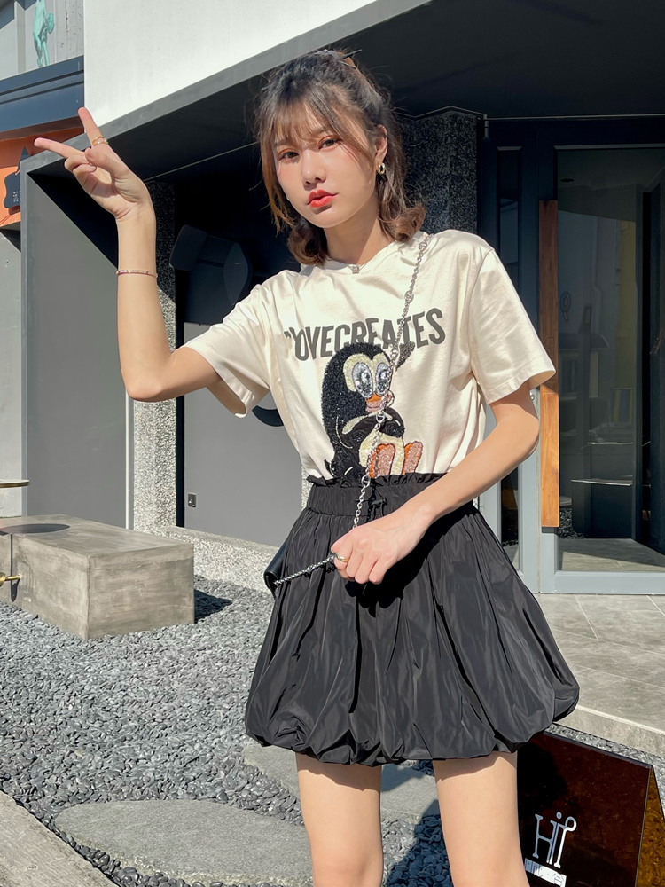 호박 바지 블랙 쇼 긴 다리 캐주얼 꽃 봉오리 스커트 하이웨스트 와이드 솜털 랜턴 반바지 여성 가을