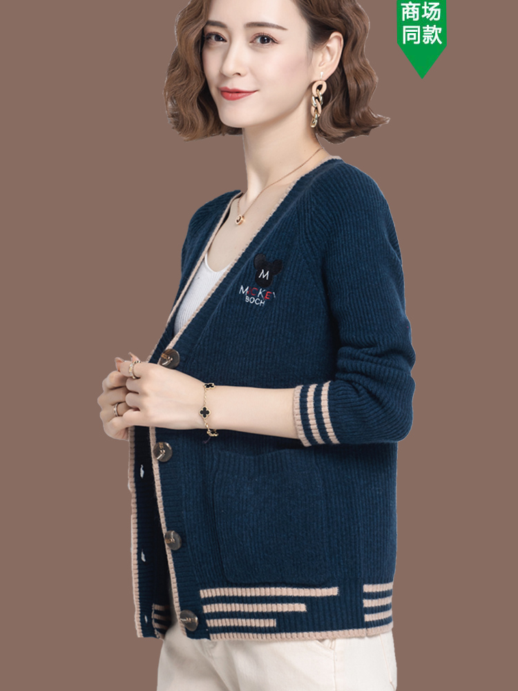 어머니의 가을 니트 가디건 스웨터 여성은 올해 인기가 있으며 봄 브이넥 작은 짧은 코트 자켓 외국 스타일
