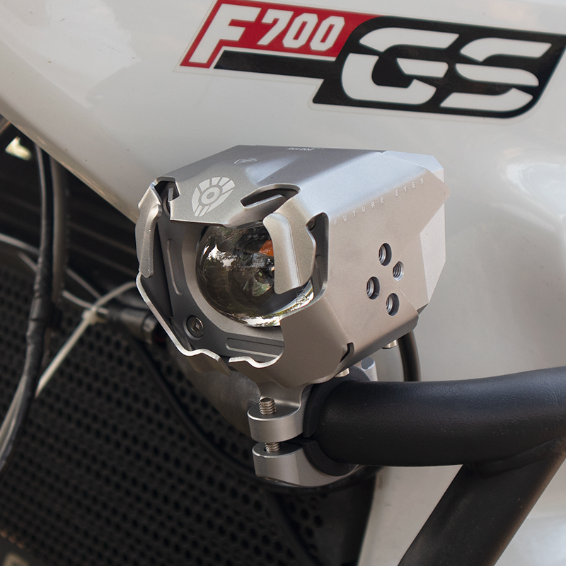 Future Eye F30 오토바이 스포트라이트 led 강한 빛 깜박이는 외부 렌즈 원거리 및 근거리 조명 통합 포장
