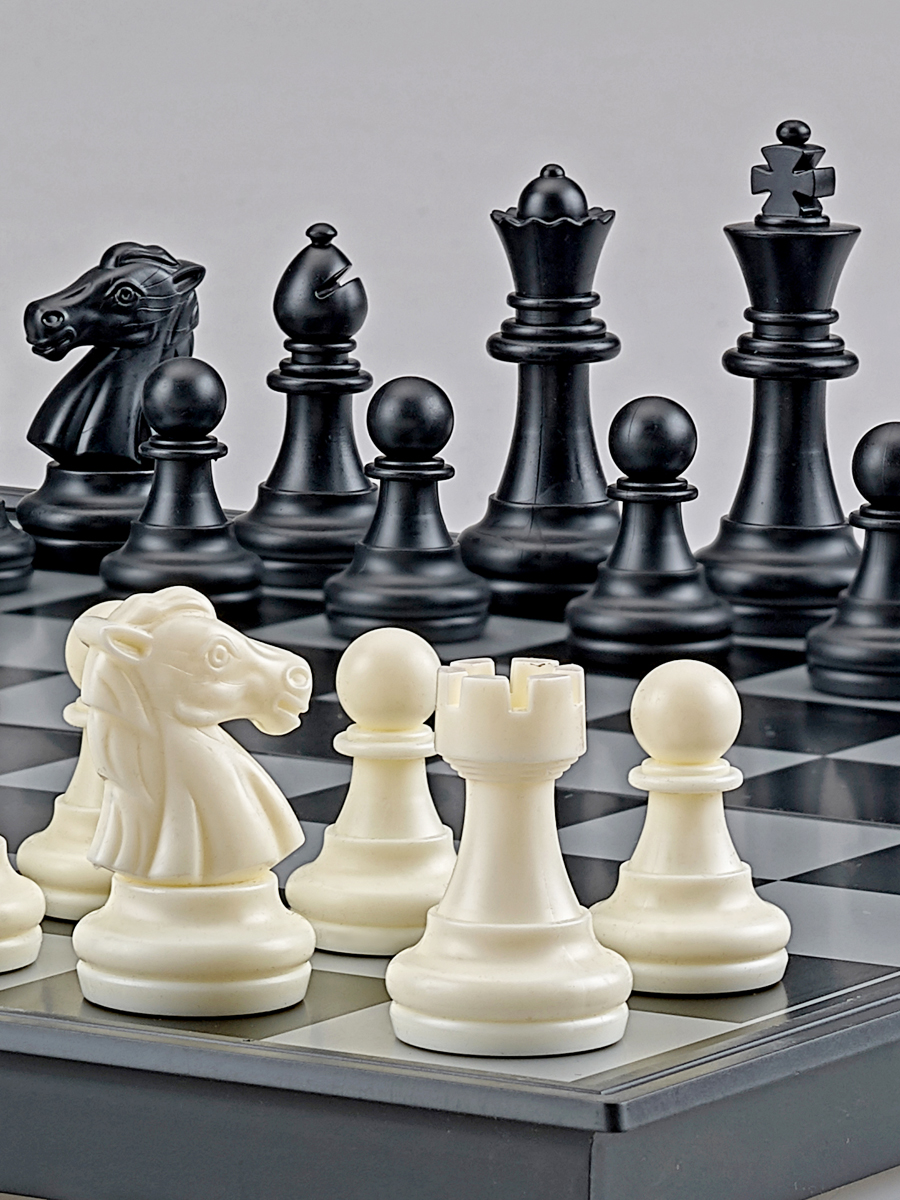 UB AIA 체스 중간 대형 자기 흑백 체스 조각 접는 체스 판 어린이 학생 훈련 게임 체스