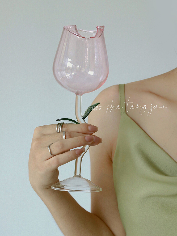 Zeteng의 크리에이티브 장미 유리 잔 높은 붕규산 레드 와인 고가의 꽃 컵 결혼 선물