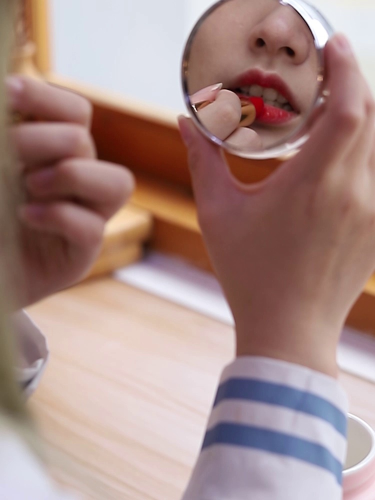구매 일본 GM 거울 덮인 세라믹 머그 뚜껑 숟가락 만화 머그잔 소녀 귀여운 가정용 대용량 마시는 컵
